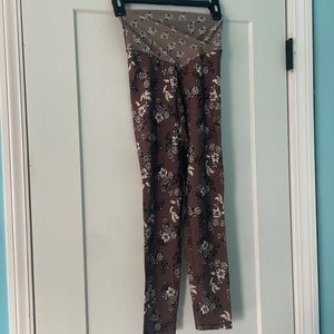 Patterned Aerie Crossover Leggings